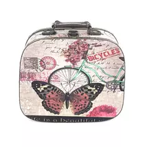 Kisbőrönd pillangó mintával